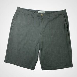 Travis Mathew Shorts Mens 38 Gray Blue Windowpane Plaid Stretch Lightweight 10"